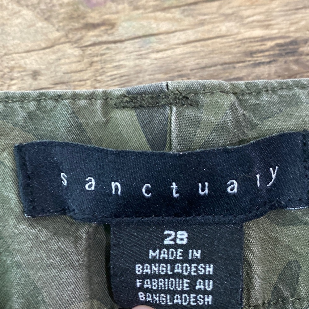 Camouflaged pants